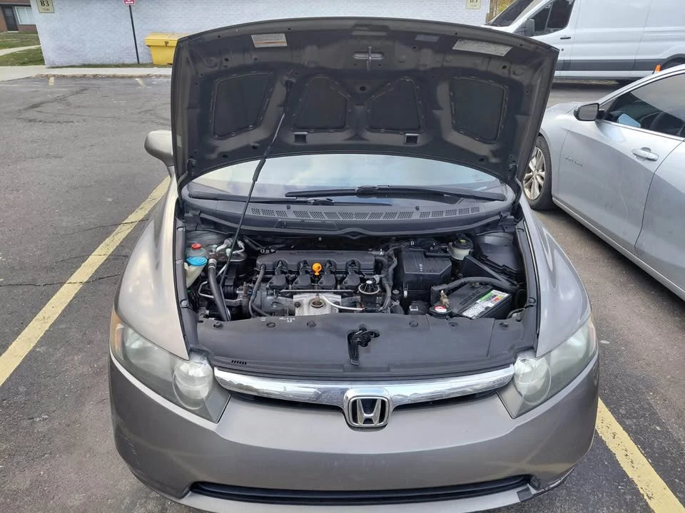 2008 Honda Civic 8th Gen - Image 6 of 10