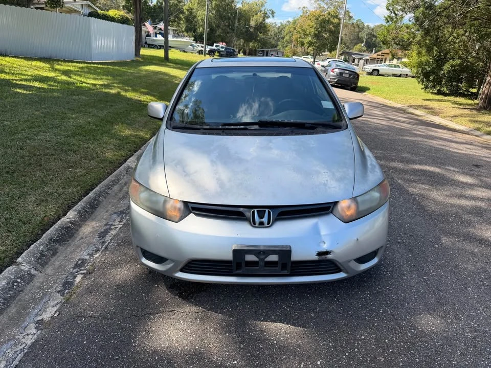2008 Honda Civic 8th Gen - Image 5 of 12