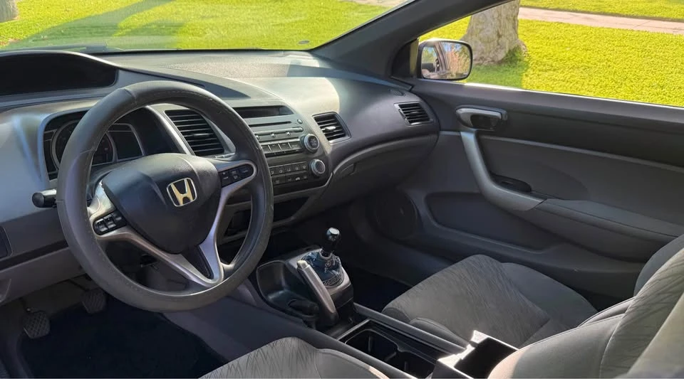 2008 Honda Civic 8th Gen - Image 10 of 12