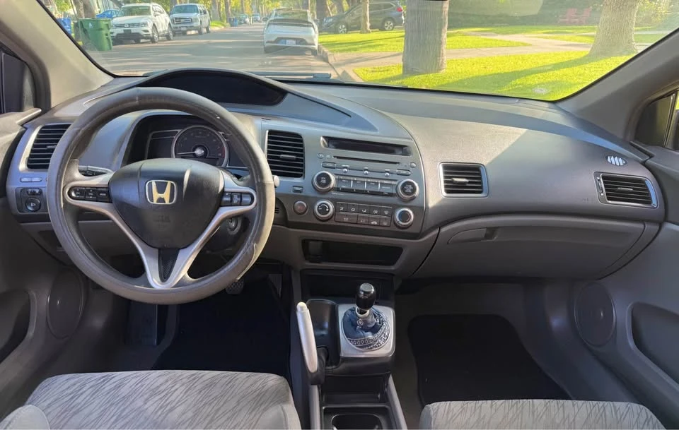 2008 Honda Civic 8th Gen - Image 5 of 12