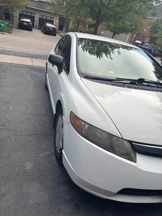 2008 Honda Civic 8th Gen - Image 2 of 5