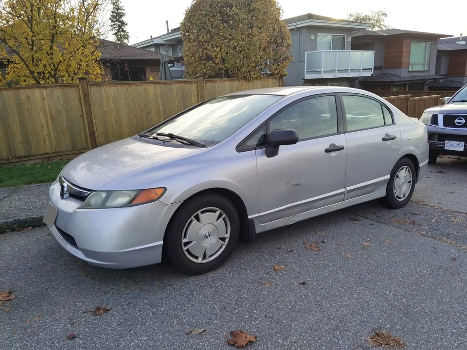 2008 Honda Civic 8th Gen - Image 2 of 6