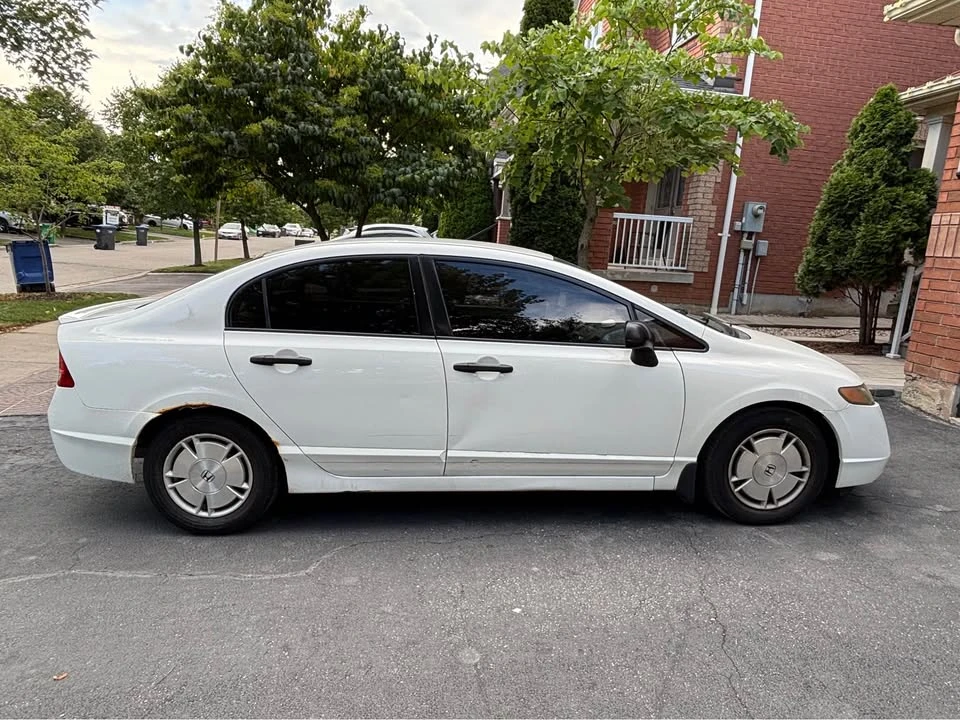 2008 Honda Civic 8th Gen - Image 4 of 5