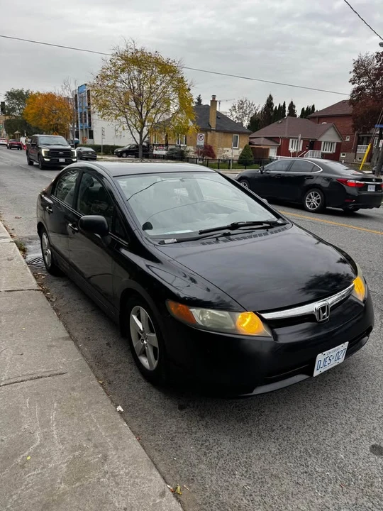 2008 Honda Civic 8th Gen - Image 3 of 5