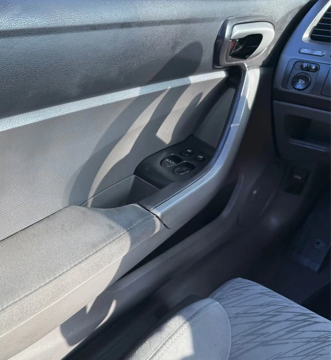 2008 Honda Civic 8th Gen - Image 9 of 12