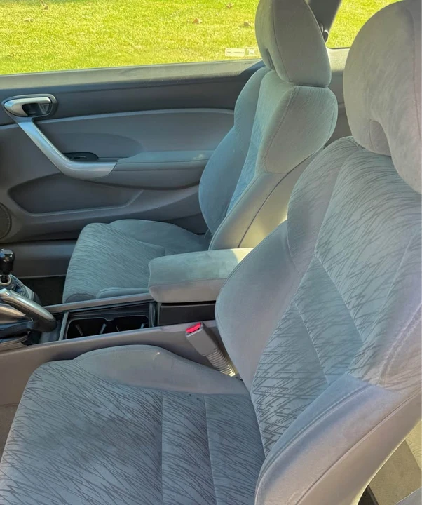 2008 Honda Civic 8th Gen - Image 8 of 12