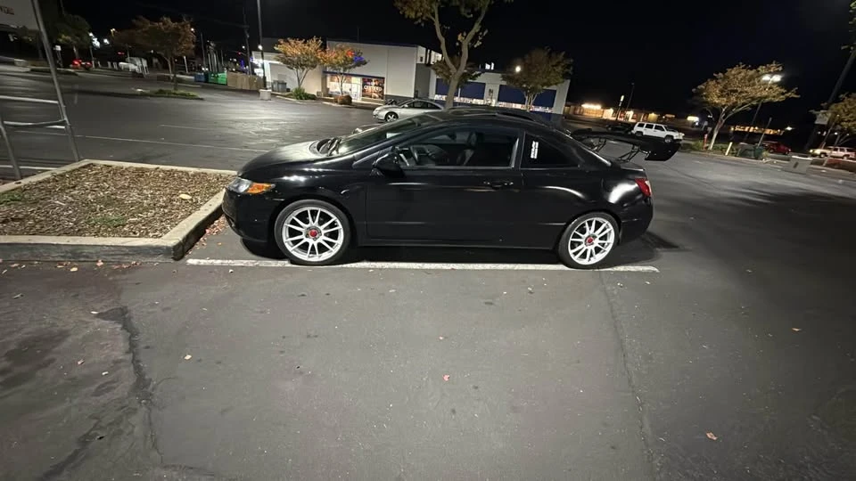 2008 Honda Civic 8th Gen - Image 5 of 6