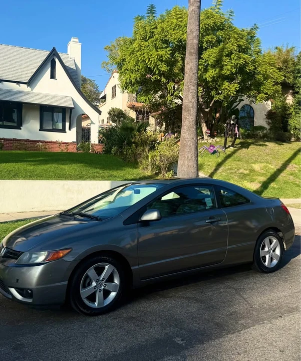 2008 Honda Civic 8th Gen - Image 3 of 12