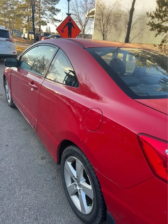 2008 Honda Civic 8th Gen - Image 6 of 7