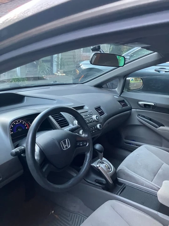 2008 Honda Civic 8th Gen - Image 4 of 4