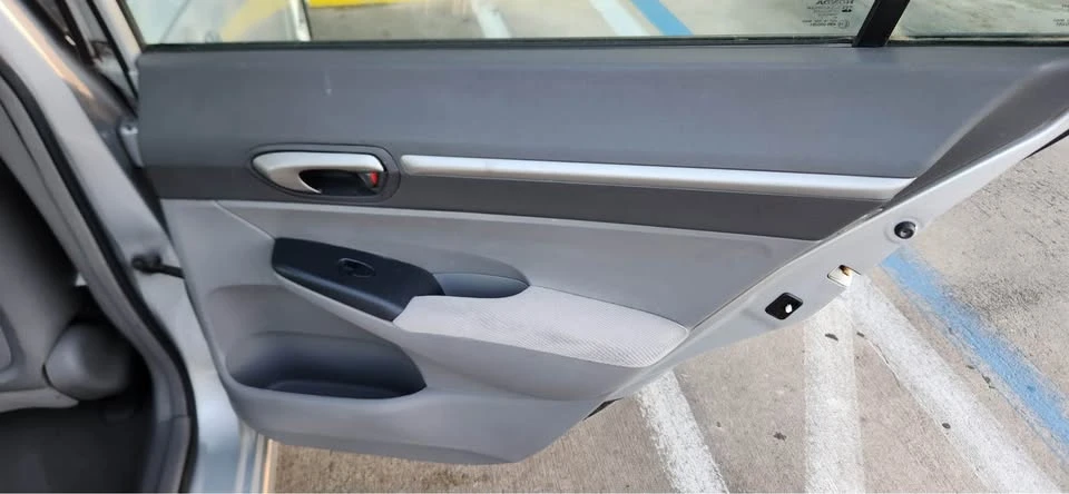 2008 Honda Civic 8th Gen - Image 7 of 12