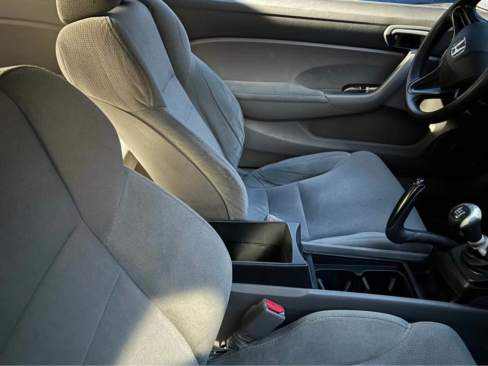 2008 Honda Civic 8th Gen - Image 2 of 5