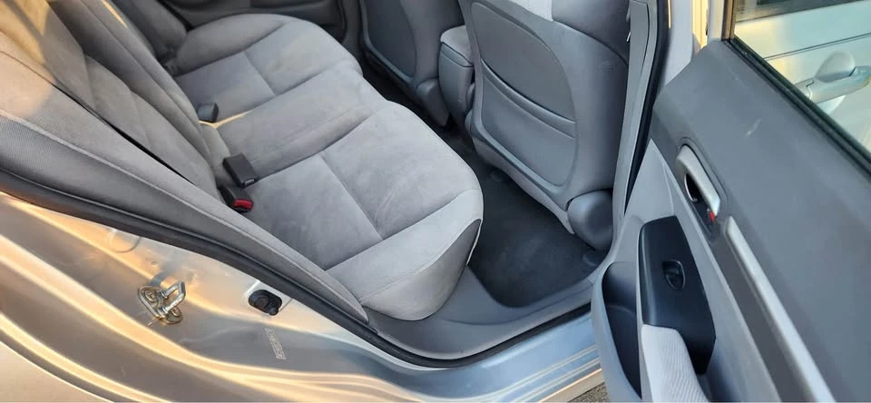 2008 Honda Civic 8th Gen - Image 11 of 12