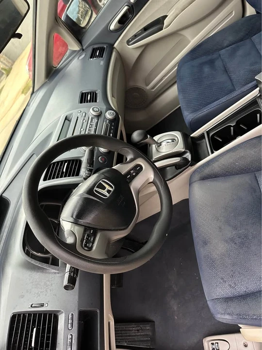 2008 Honda Civic 8th Gen - Image 10 of 11