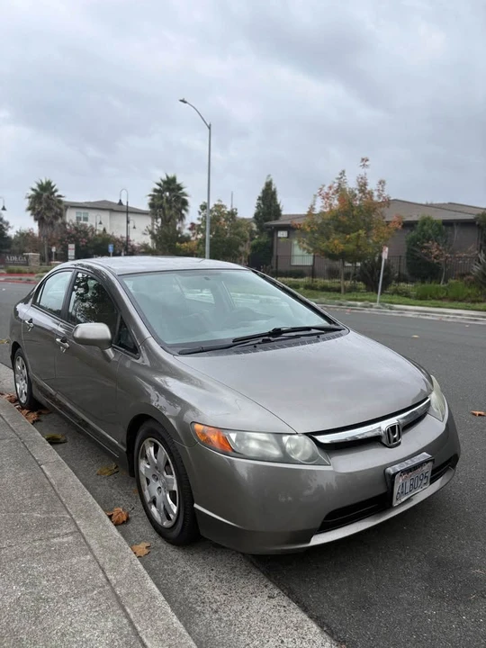 2008 Honda Civic 8th Gen - Image 5 of 9