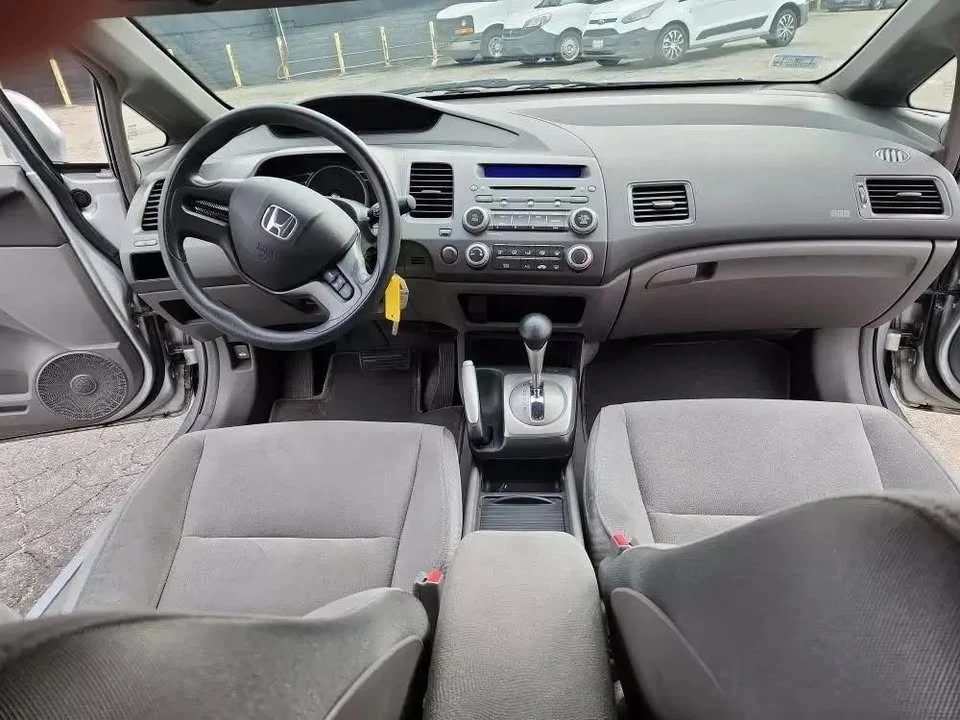 2008 Honda Civic 8th Gen - Image 9 of 11