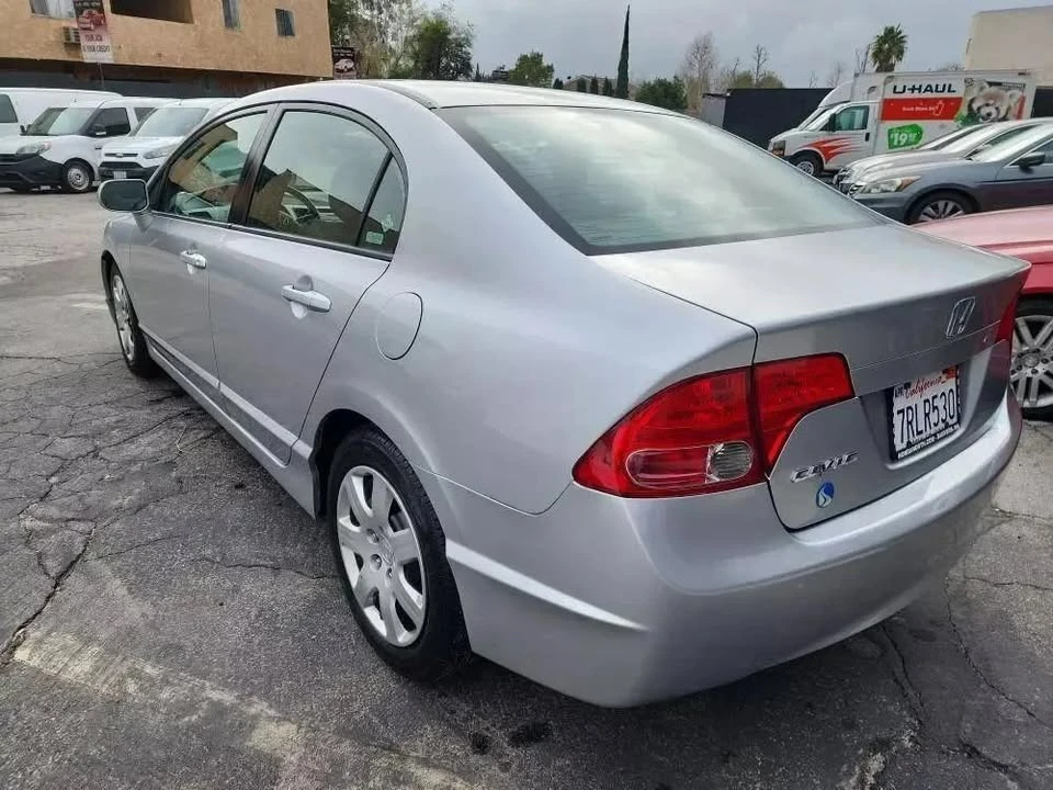 2008 Honda Civic 8th Gen - Image 3 of 11