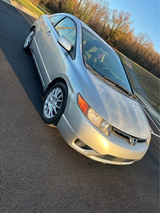 2008 Honda Civic 8th Gen - Image 4 of 6