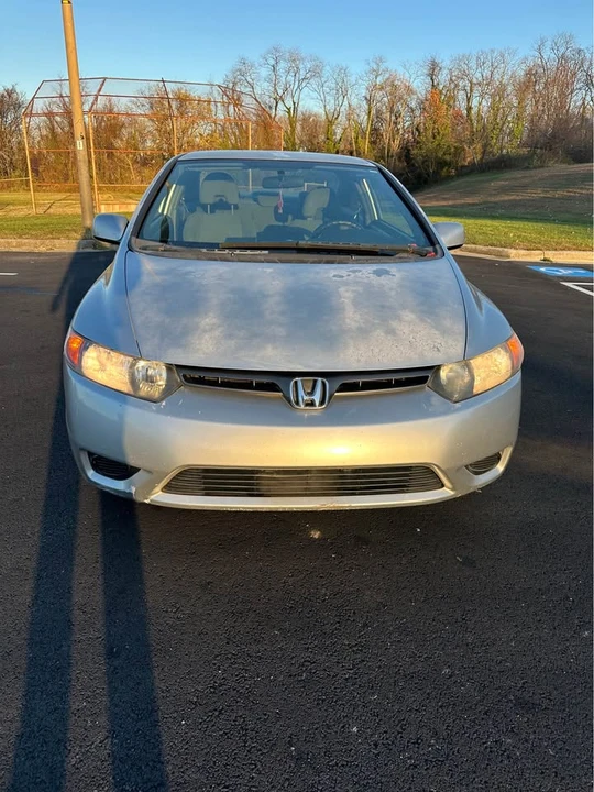 2008 Honda Civic 8th Gen - Image 3 of 6