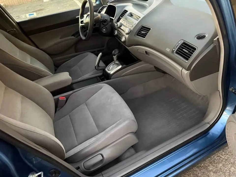 2008 Honda Civic 8th Gen - Image 13 of 15