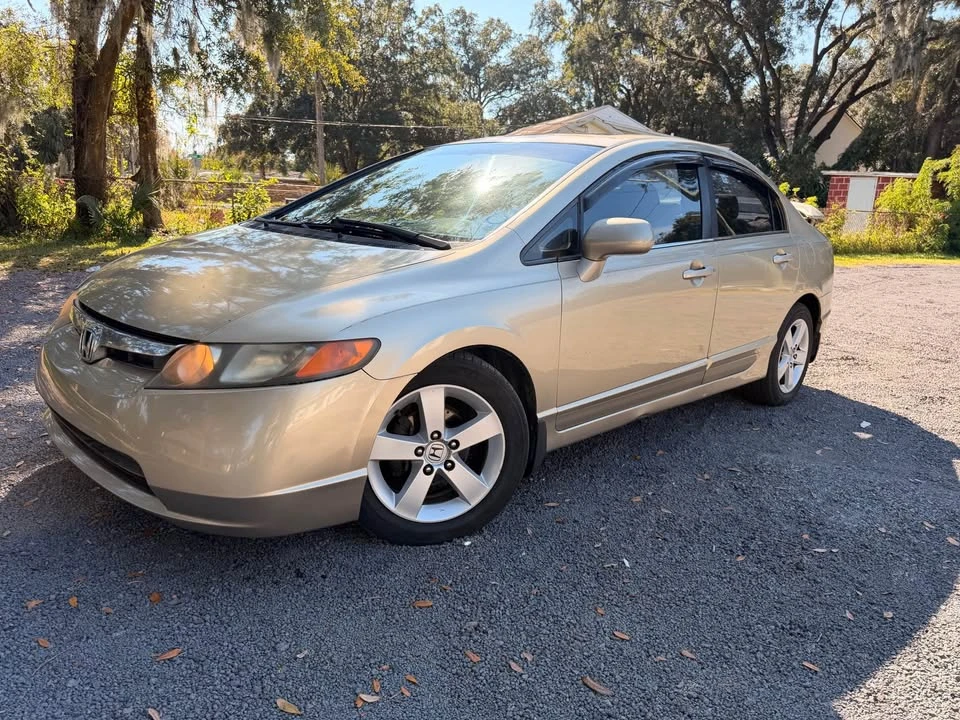 2008 Honda Civic 8th Gen - Image 3 of 11