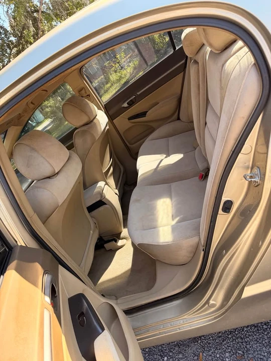 2008 Honda Civic 8th Gen - Image 9 of 11