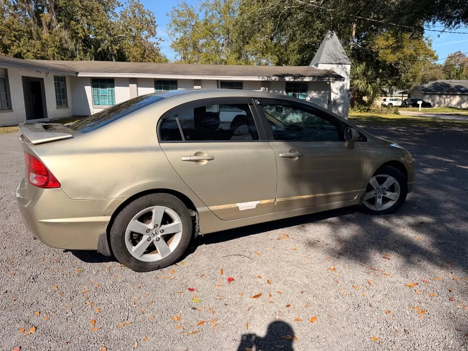2008 Honda Civic 8th Gen - Image 5 of 11