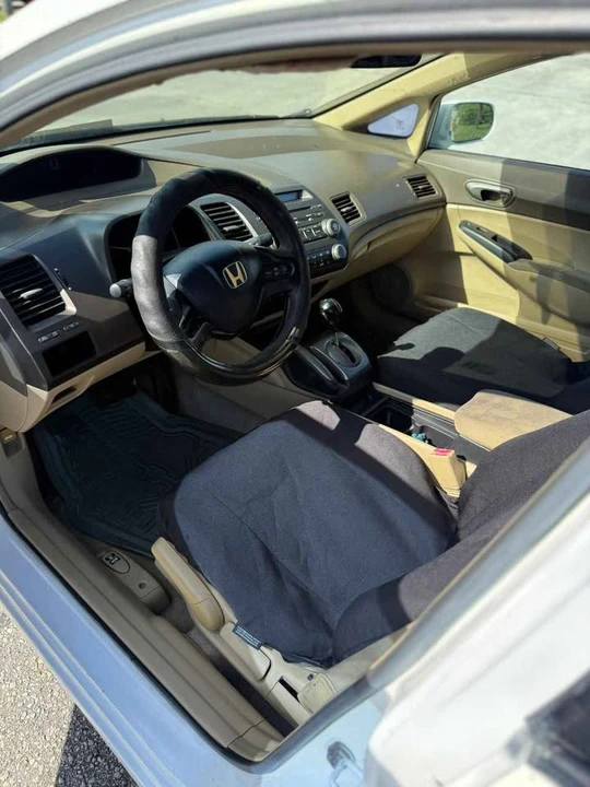 2008 Honda Civic 8th Gen - Image 7 of 8