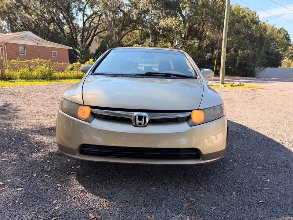 2008 Honda Civic 8th Gen - Image 2 of 11