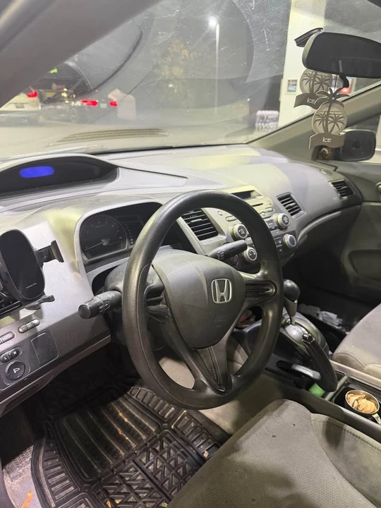 2008 Honda Civic 8th Gen - Image 4 of 4