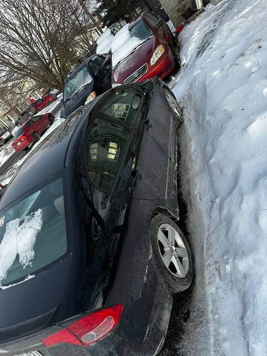 2008 Honda Civic 8th Gen - Image 4 of 7