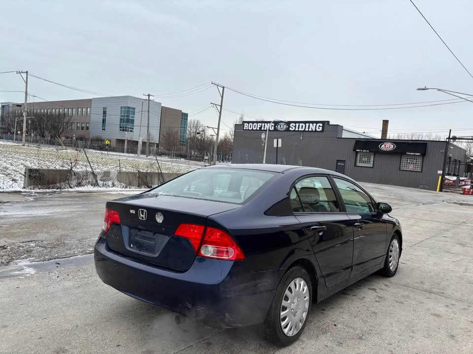 2008 Honda Civic 8th Gen - Image 8 of 12