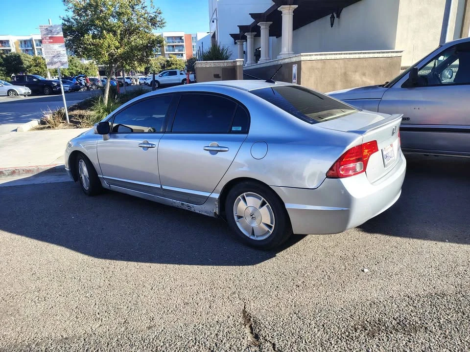 2008 Honda Civic 8th Gen - Image 3 of 5