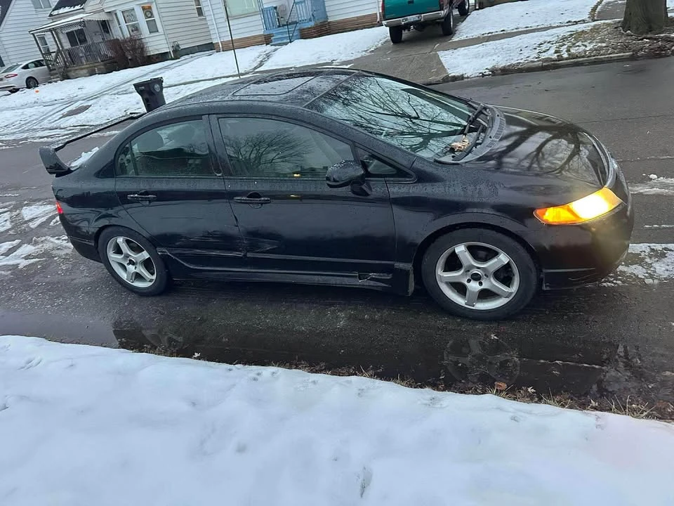 2008 Honda Civic 8th Gen - Image 5 of 8