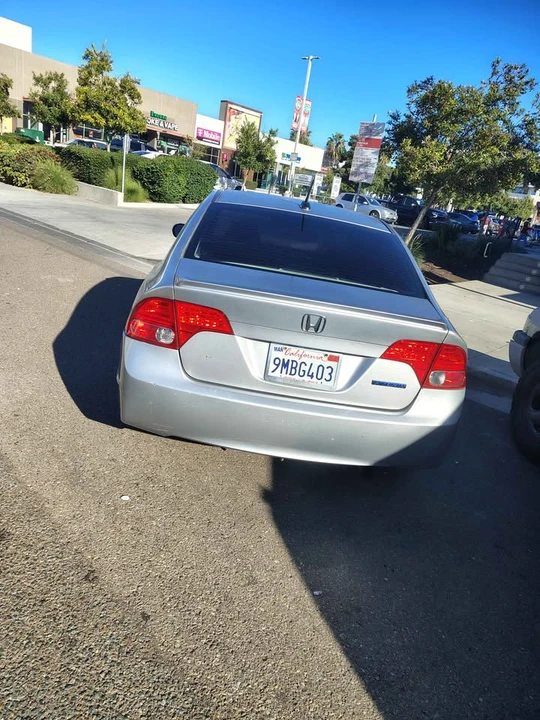 2008 Honda Civic 8th Gen - Image 2 of 5
