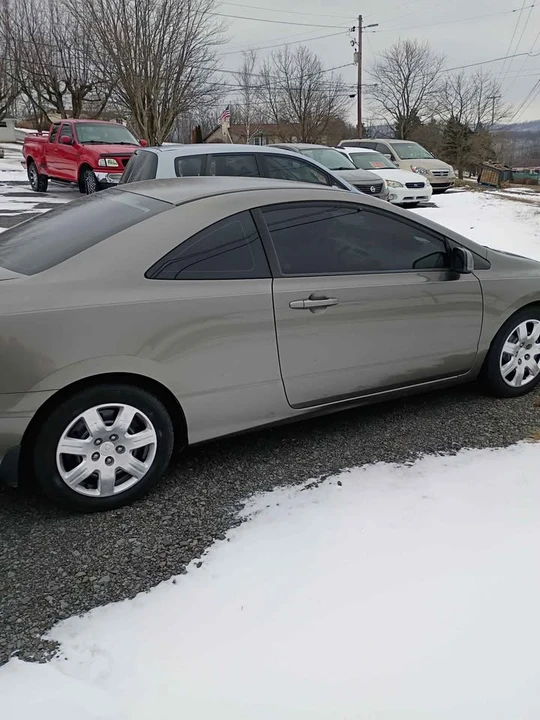 2008 Honda Civic 8th Gen - Image 4 of 4