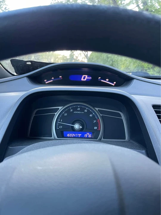 2008 Honda Civic 8th Gen - Image 4 of 8
