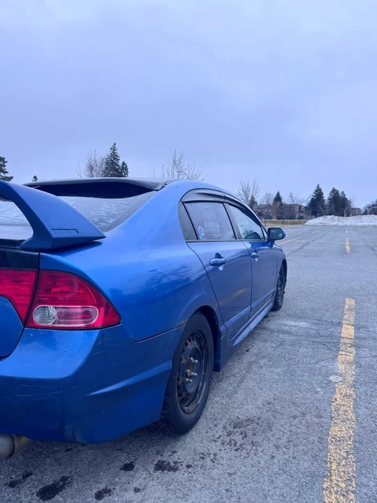 2008 Honda Civic 8th Gen - Image 7 of 18