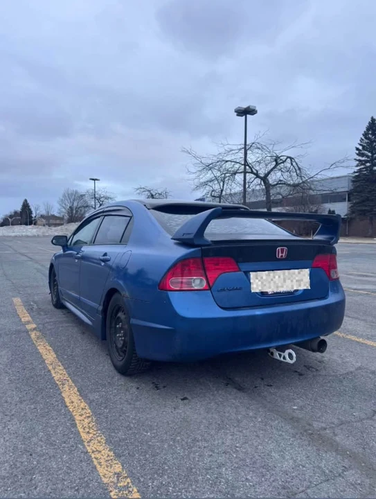 2008 Honda Civic 8th Gen - Image 8 of 18