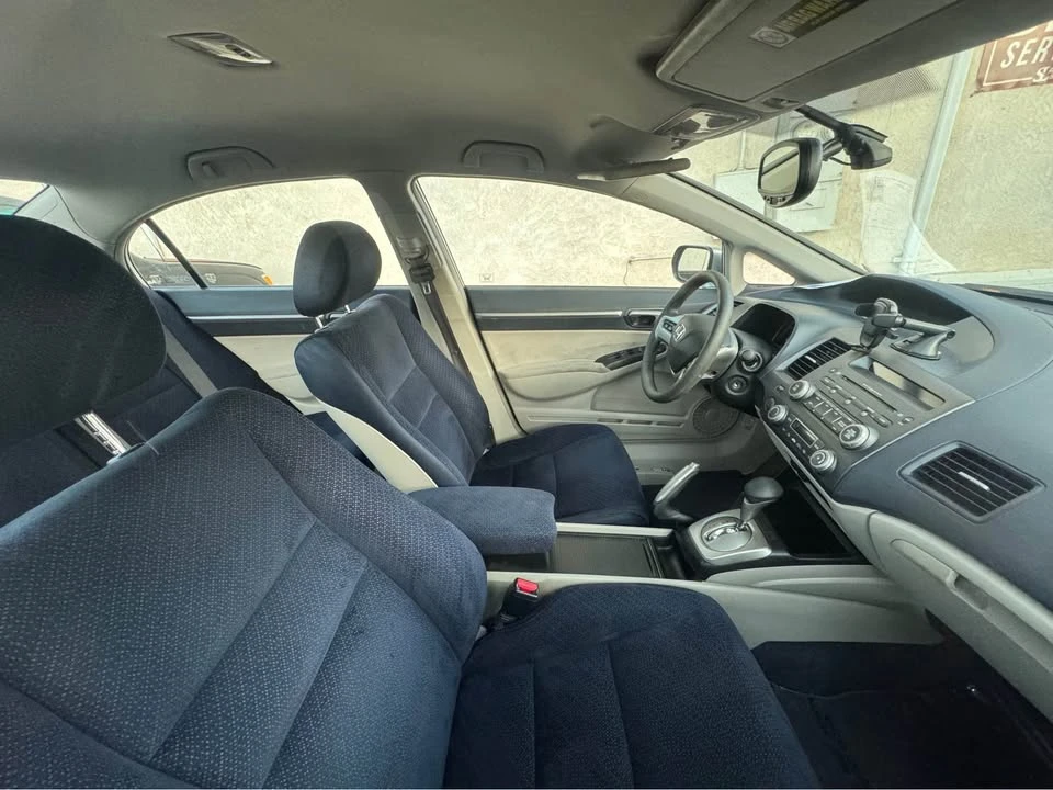 2008 Honda Civic 8th Gen - Image 7 of 8