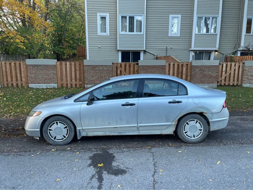 2008 Honda Civic 8th Gen - Image 3 of 8