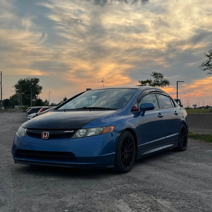 2008 Honda Civic 8th Gen - Image 2 of 18