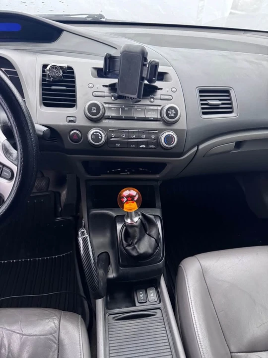 2008 Honda Civic 8th Gen - Image 13 of 18