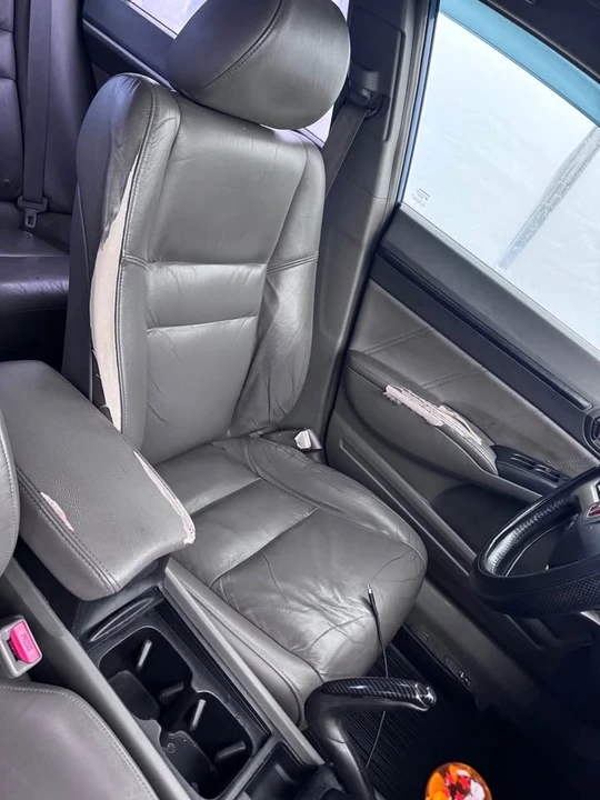 2008 Honda Civic 8th Gen - Image 15 of 18