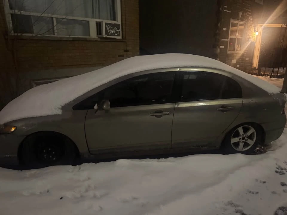 2008 Honda Civic 8th Gen - Image 3 of 4