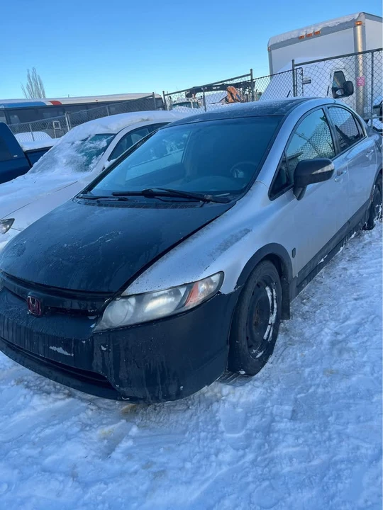 2008 Honda Civic 8th Gen - Image 2 of 10