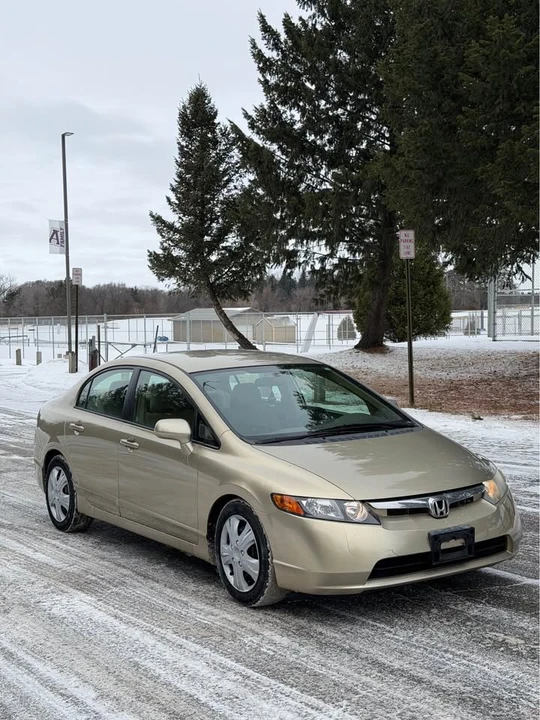 2008 Honda Civic 8th Gen - Image 3 of 13