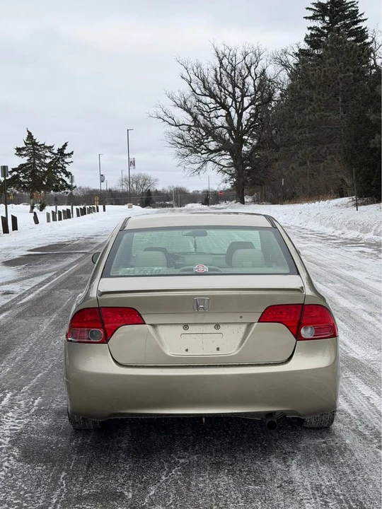 2008 Honda Civic 8th Gen - Image 5 of 13
