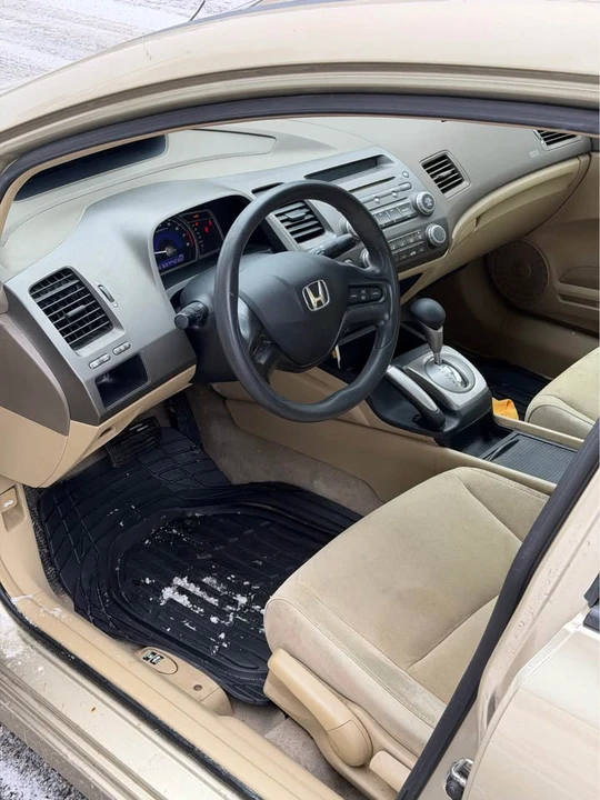 2008 Honda Civic 8th Gen - Image 7 of 13