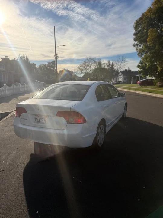 2008 Honda Civic 8th Gen - Image 3 of 9